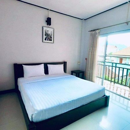 Phou Ang Kham 2 Hotel Vang Vieng Exterior foto