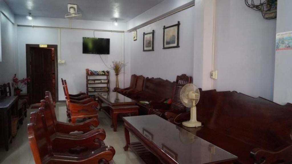 Phou Ang Kham 2 Hotel Vang Vieng Exterior foto