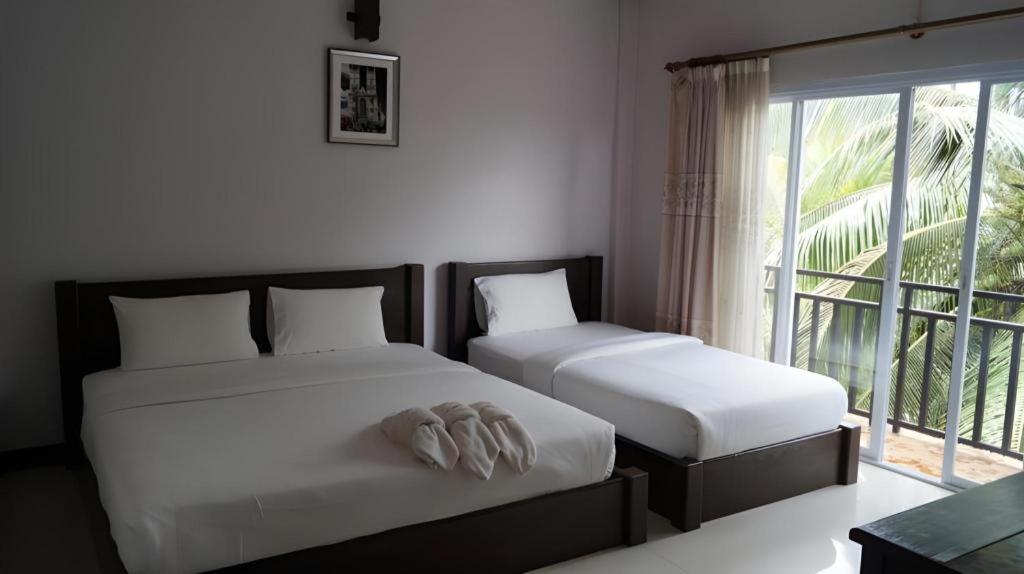 Phou Ang Kham 2 Hotel Vang Vieng Exterior foto