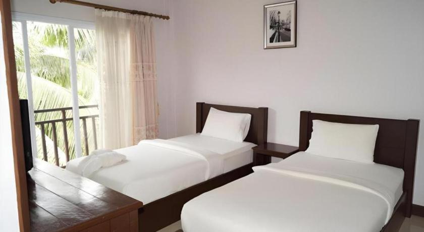 Phou Ang Kham 2 Hotel Vang Vieng Exterior foto