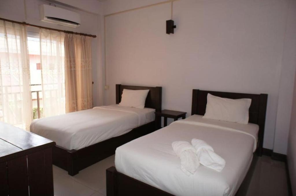 Phou Ang Kham 2 Hotel Vang Vieng Exterior foto